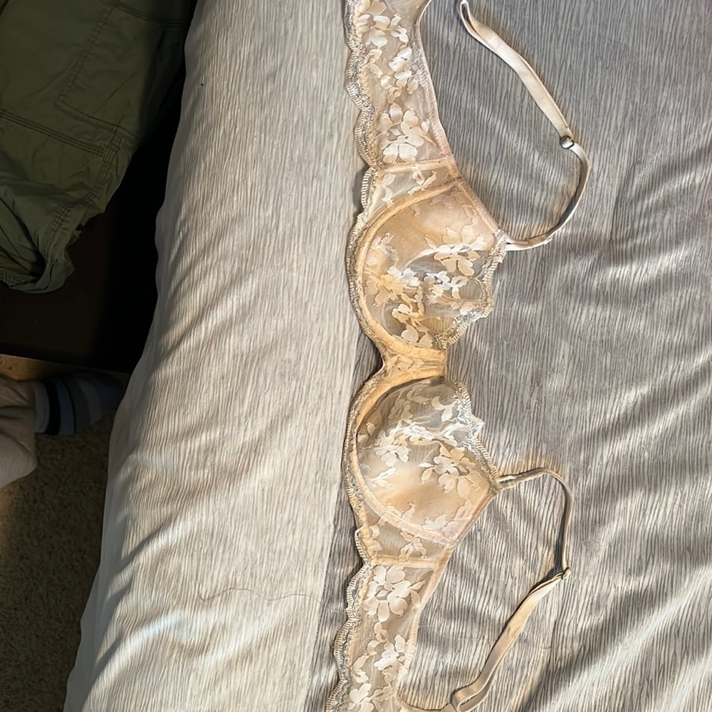 Victory secret bra size 36b